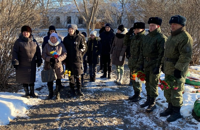 «День Неизвестного Солдата».